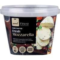 Pams Finest Hand Crafted Fresh Mozzarella 150g